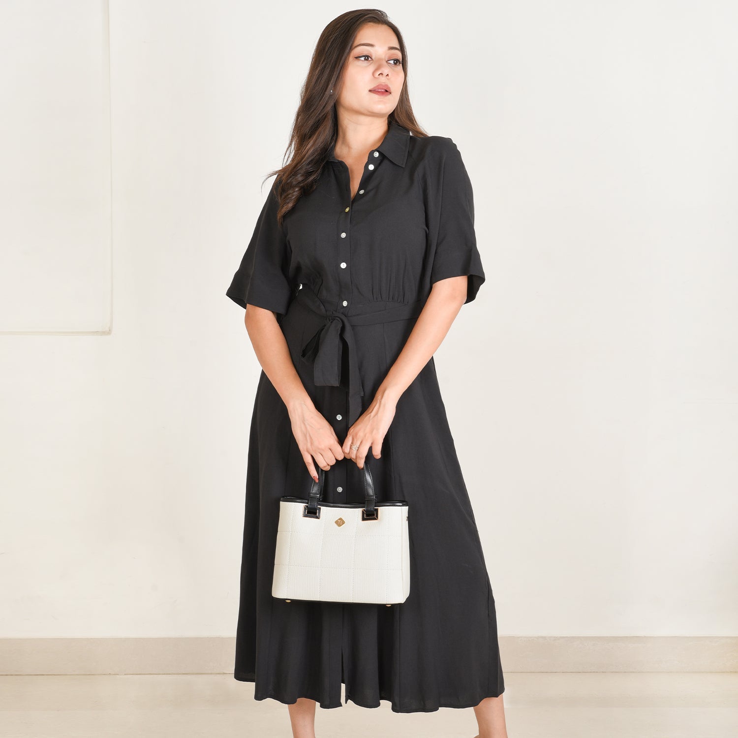 Luma Handbag With Sling Strap