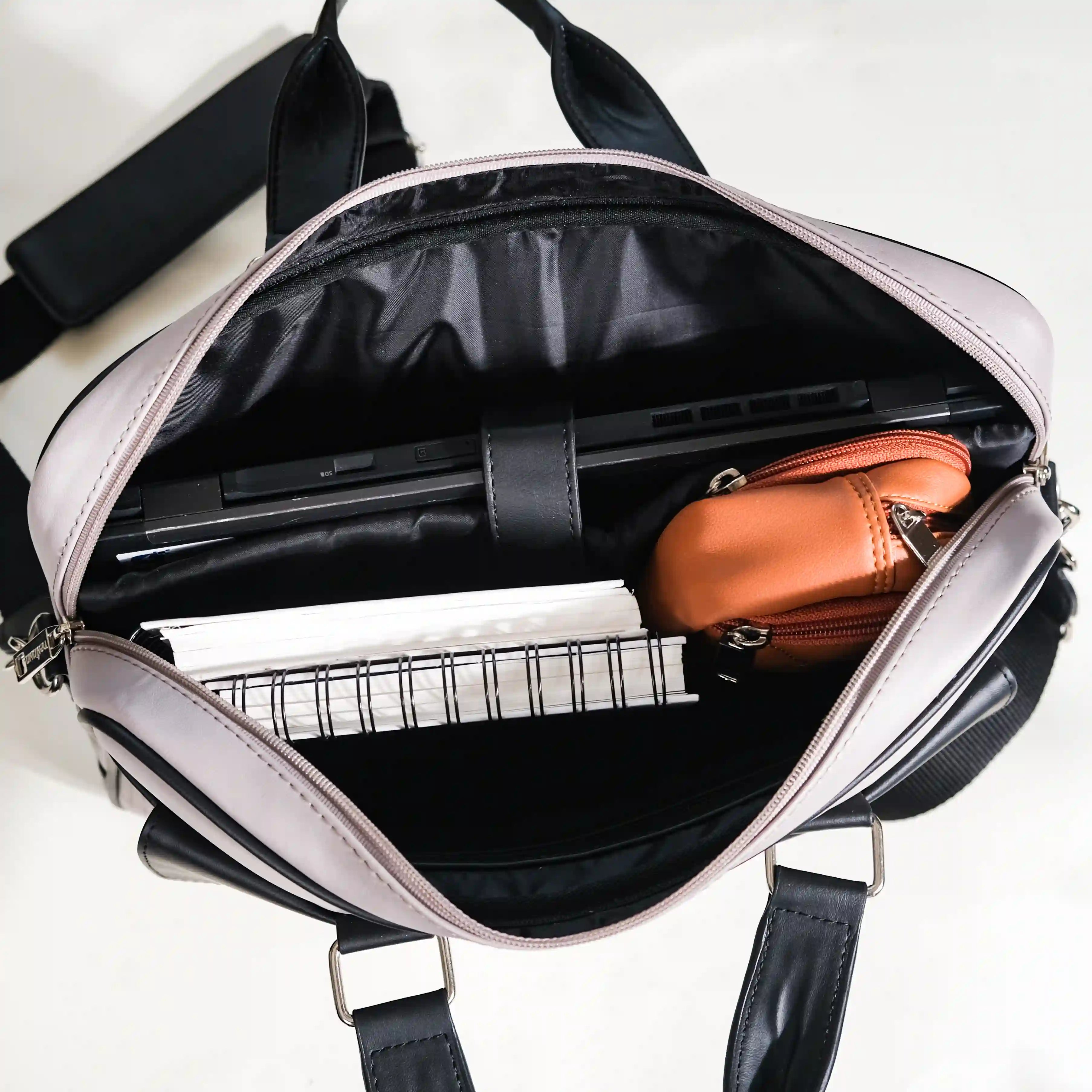 La Fusion Laptop Bag for Men and Women 14