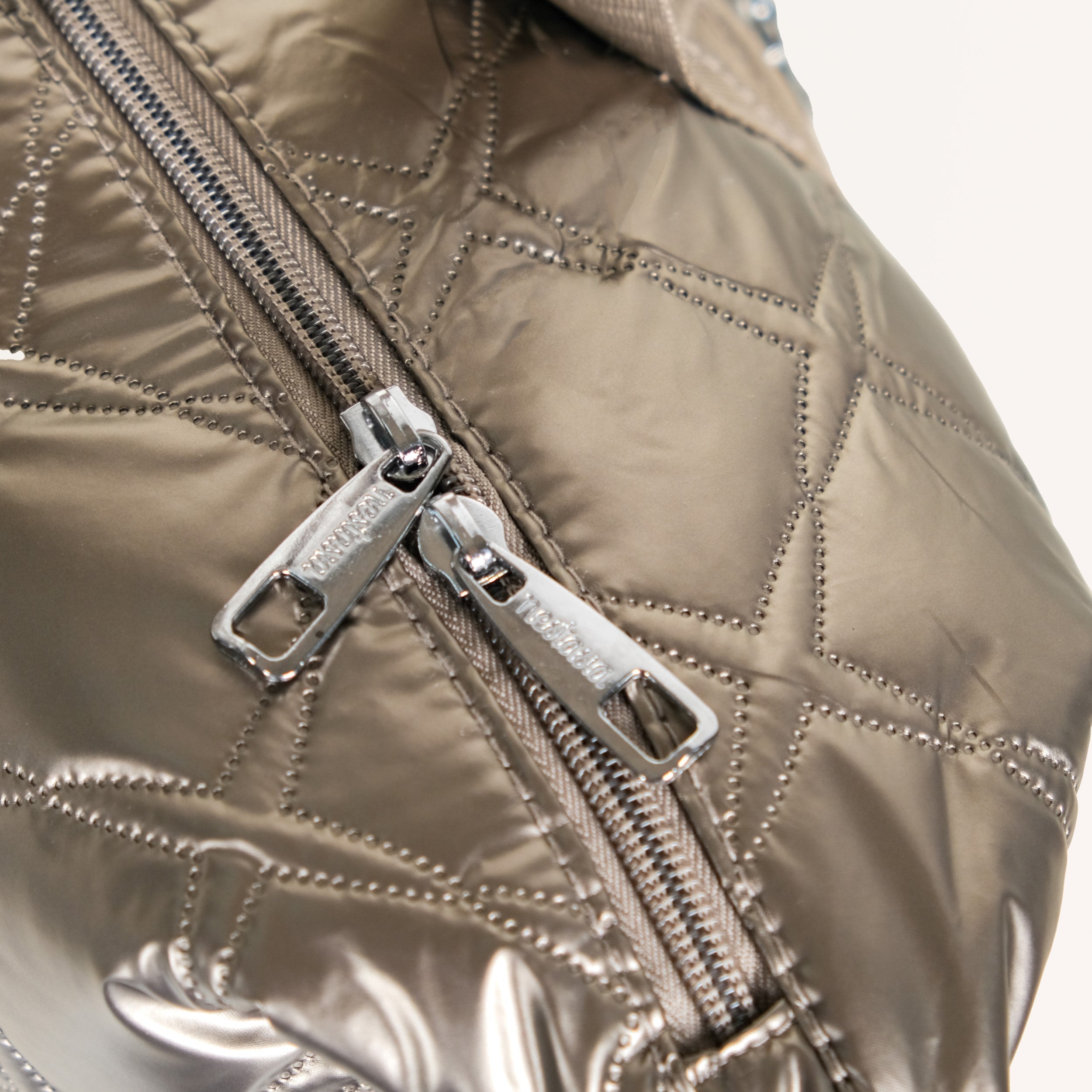 Movo Expandable  Bag With Detachable Wheels Metallic Brown