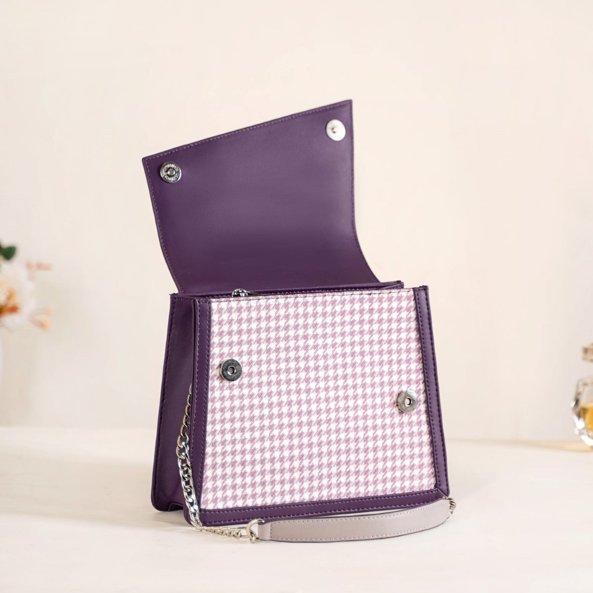Houndstooth Diagonal Flap Handbag Purple