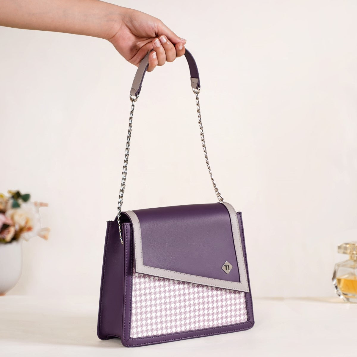 Houndstooth Diagonal Flap Handbag Purple